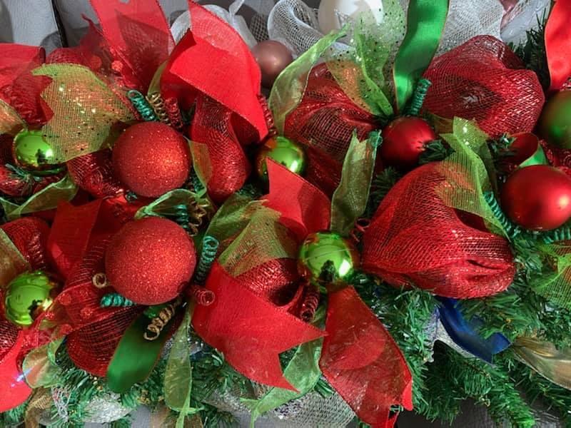 Garlands and Centrepieces