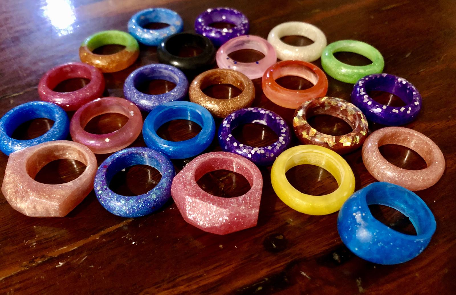 Resin rings
