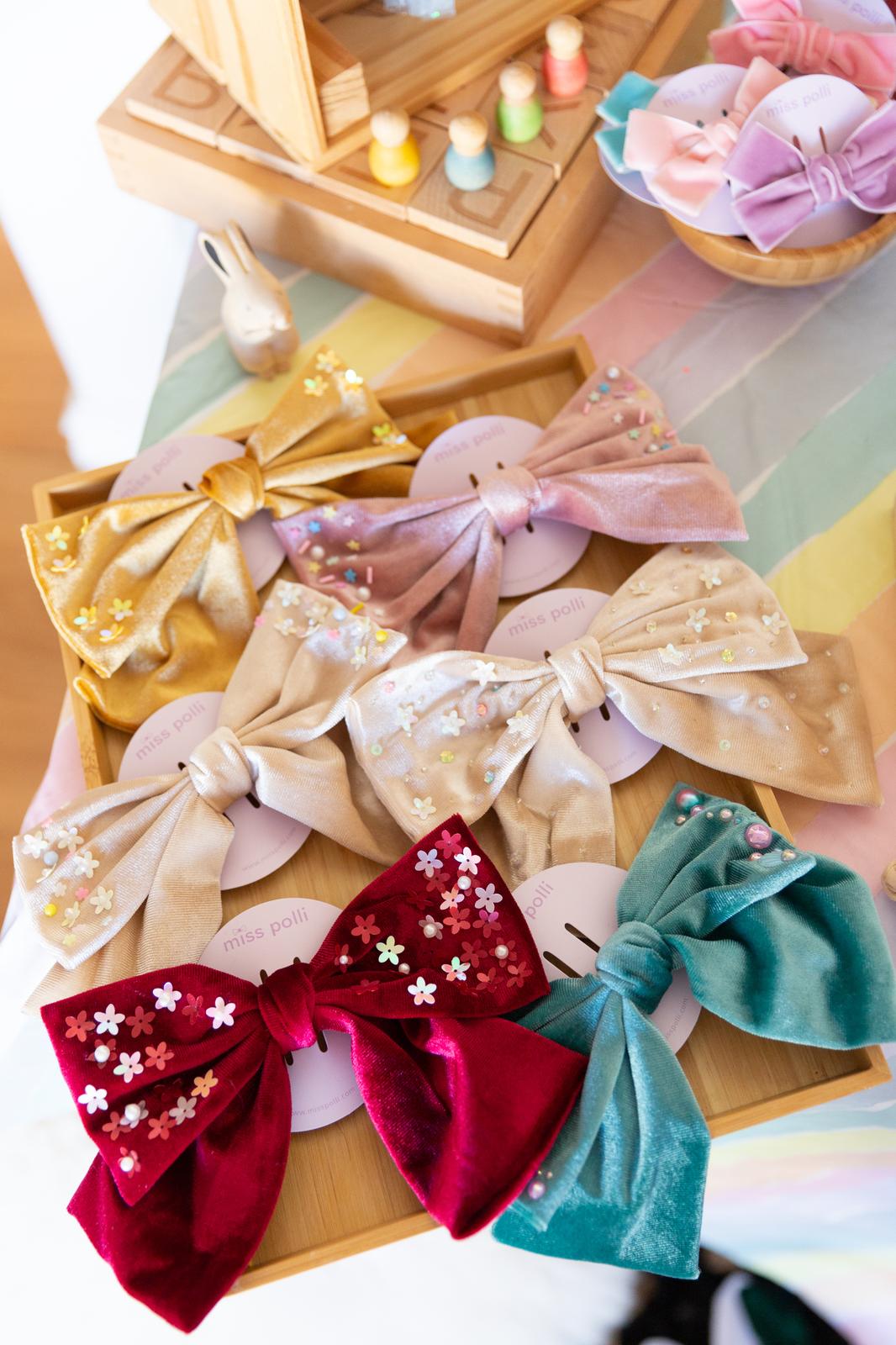 Marion Sparkle Bow