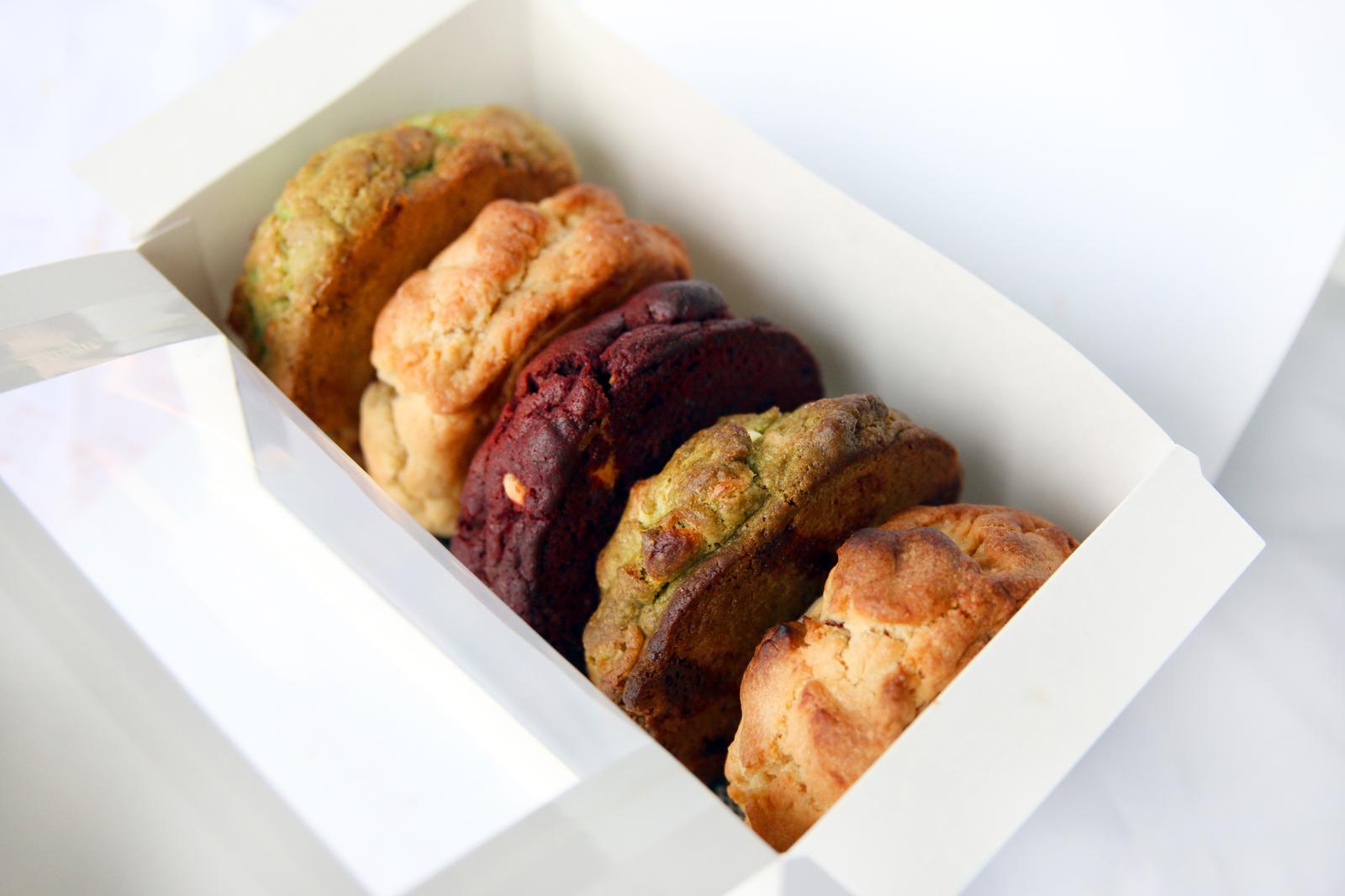 Assorted Cookie Box