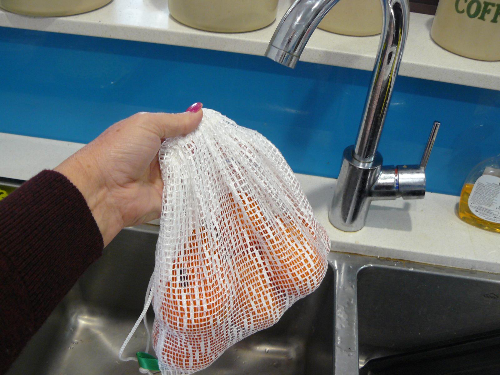Re-usable fresh produce bags