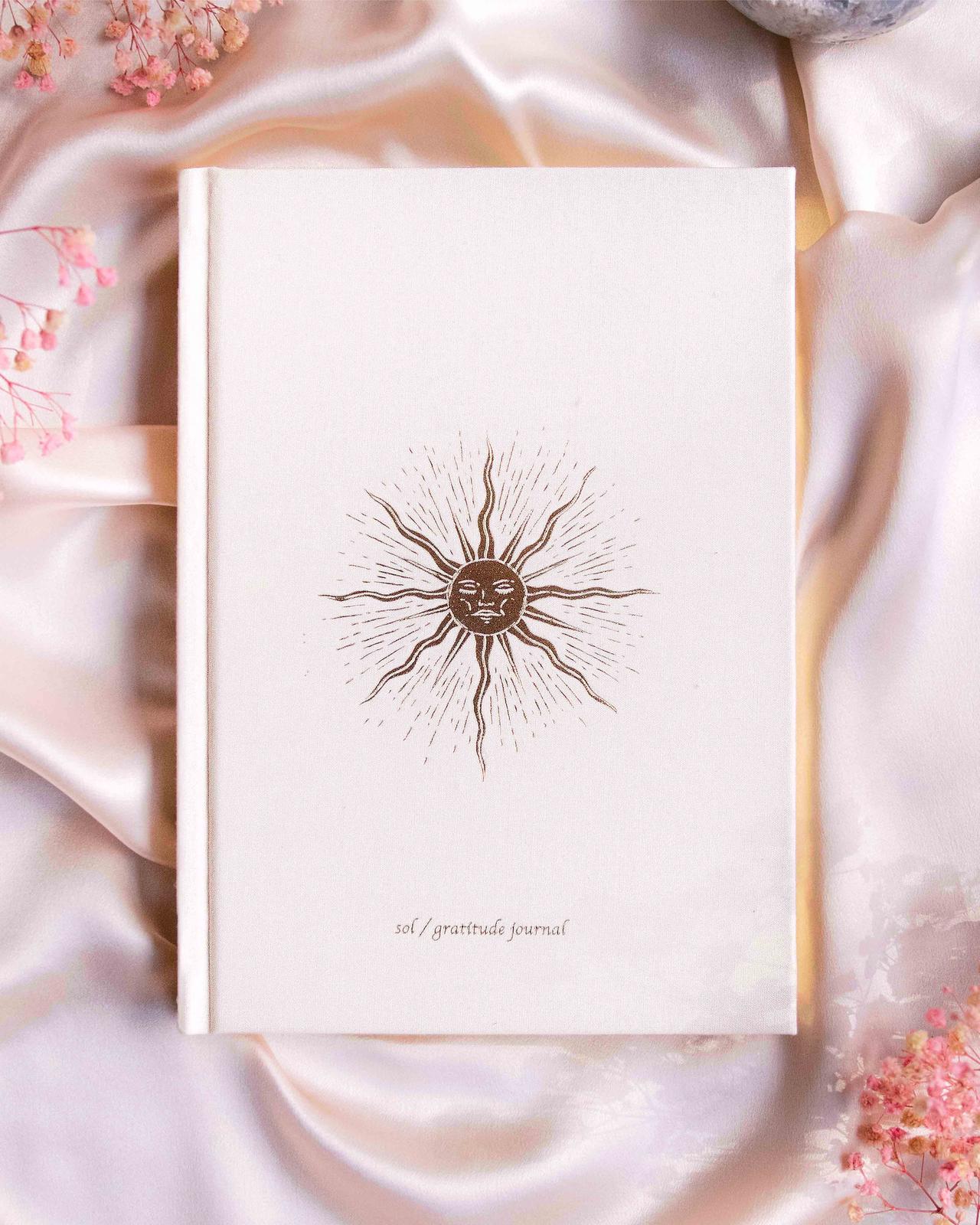 Gratitude Journal by DreamyMoons