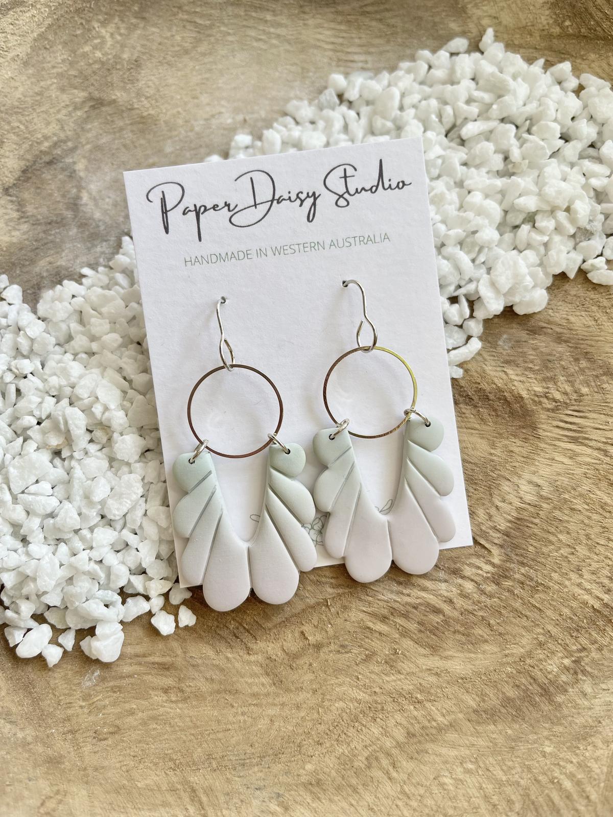 Ombre Fleur Earrings (polymer clay)