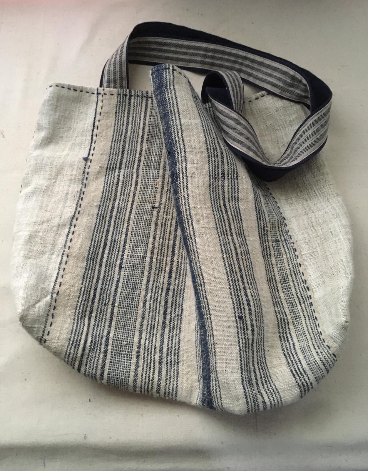 Hemp bag with striped ethnic fabric