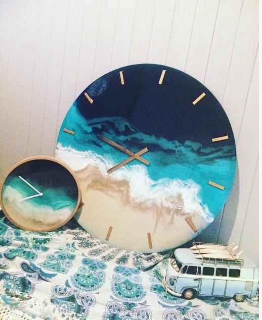Beach Resin Clocks