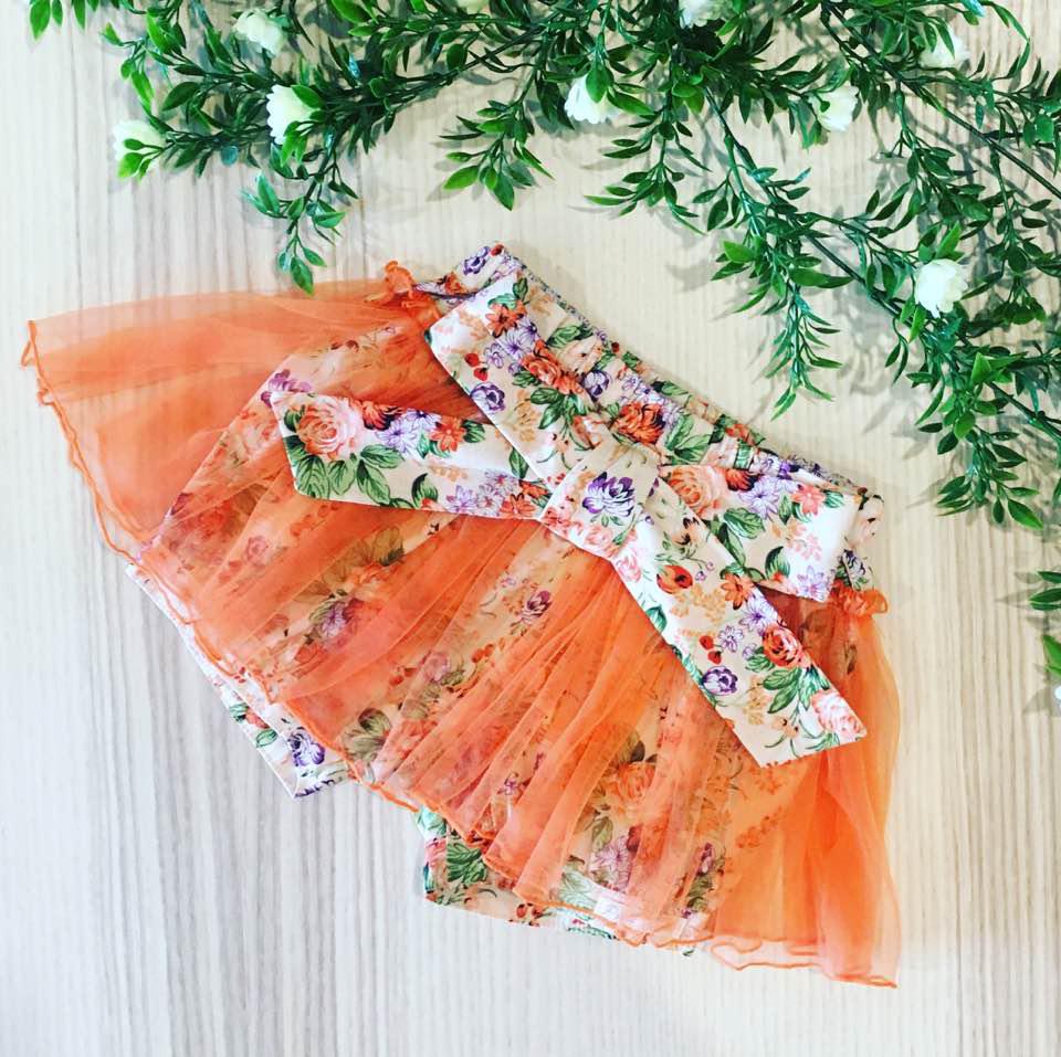 Stephanie Shorts Orange