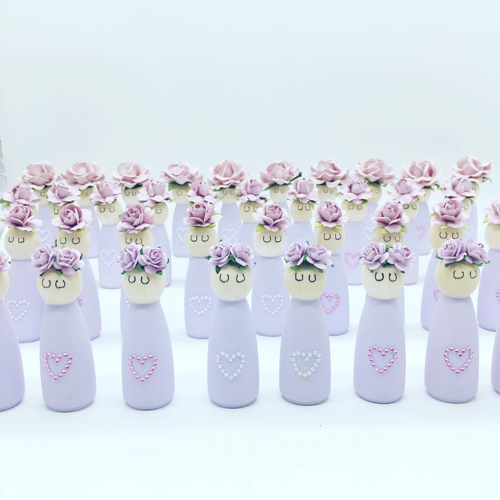 Pregnancy heart belly peg dolls