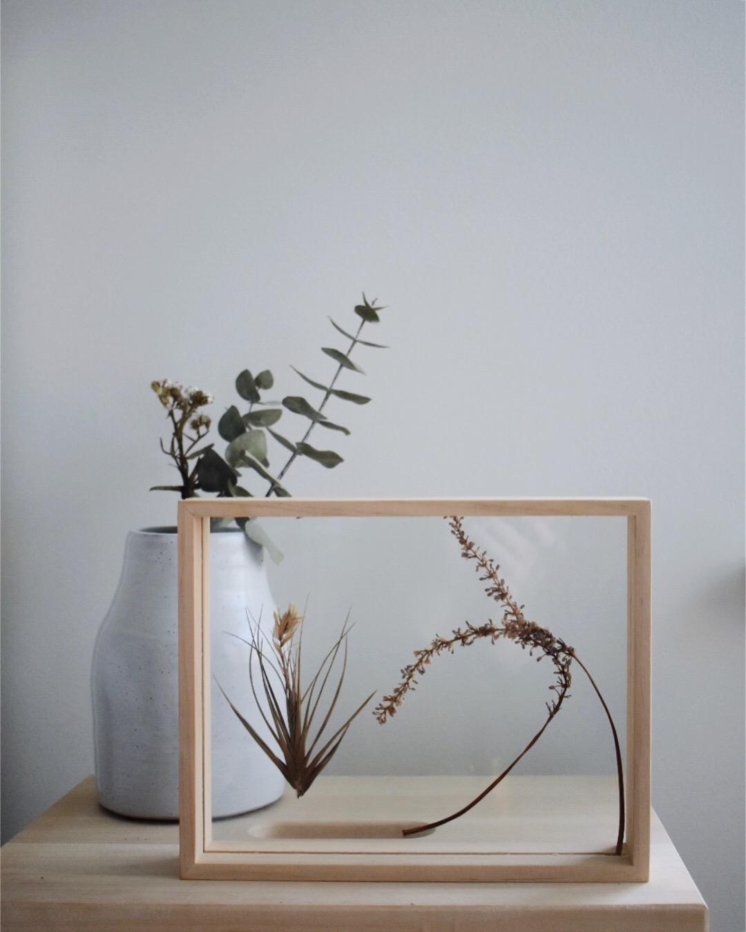 Wooden frame, native design