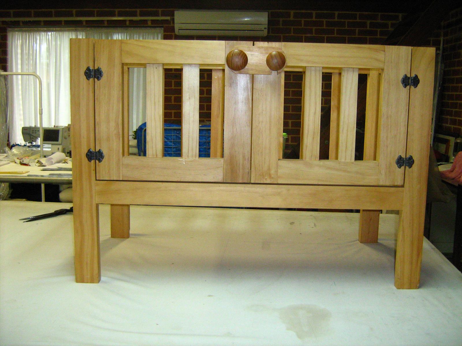 Dolls Cot