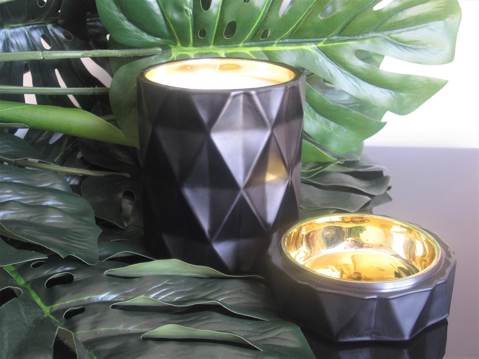 Diamond Black/Gold