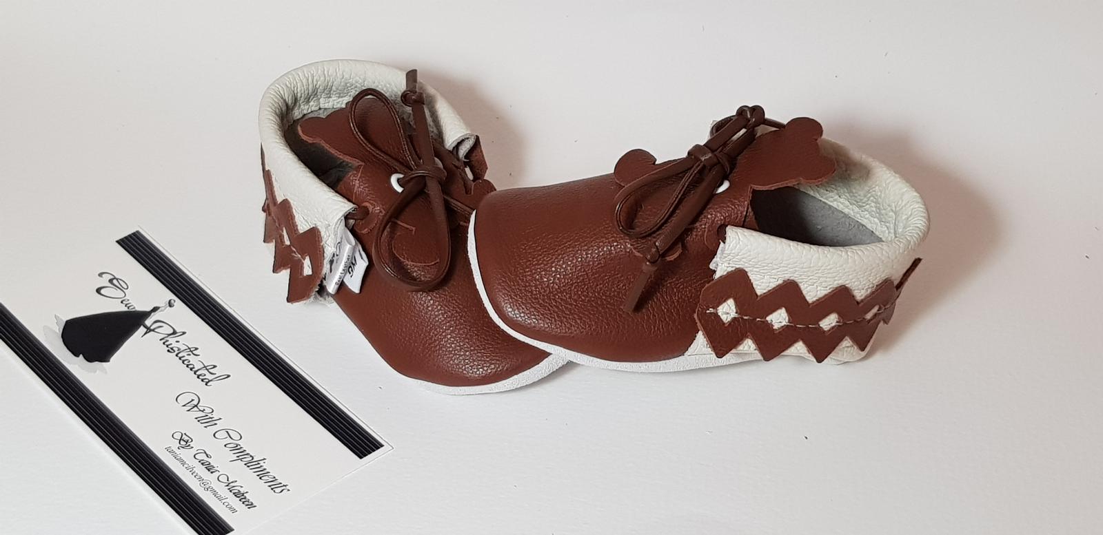 Pita moccasins. Leather Soft sole baby shoes.