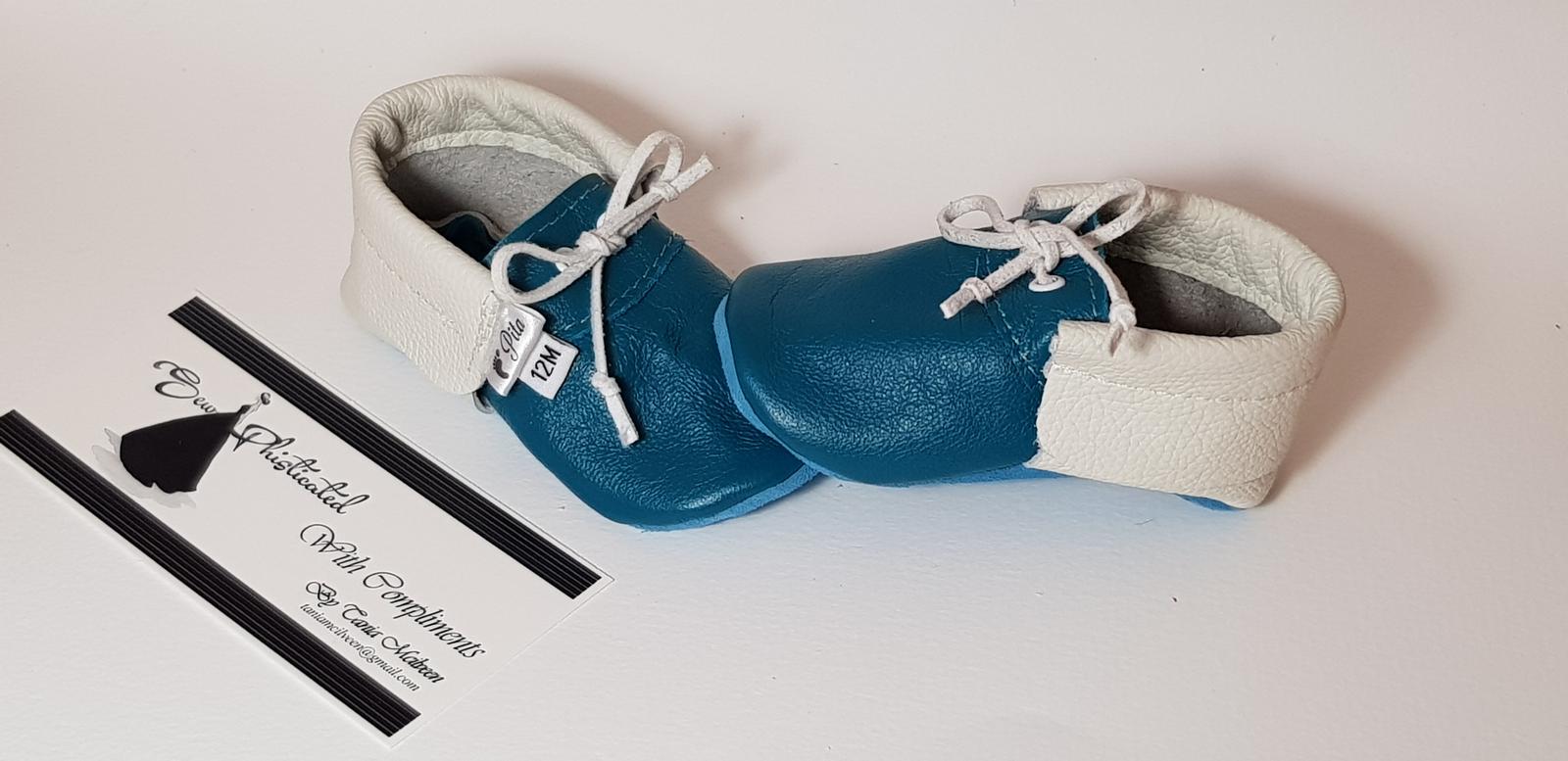 Pita moccasins. Leather Soft sole baby shoes.