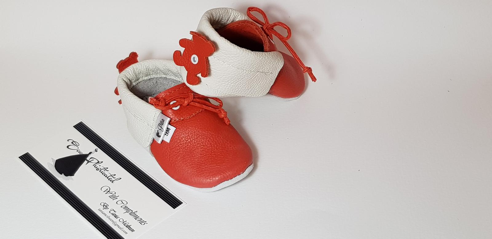 Pita moccasins. Leather Soft sole baby shoes.