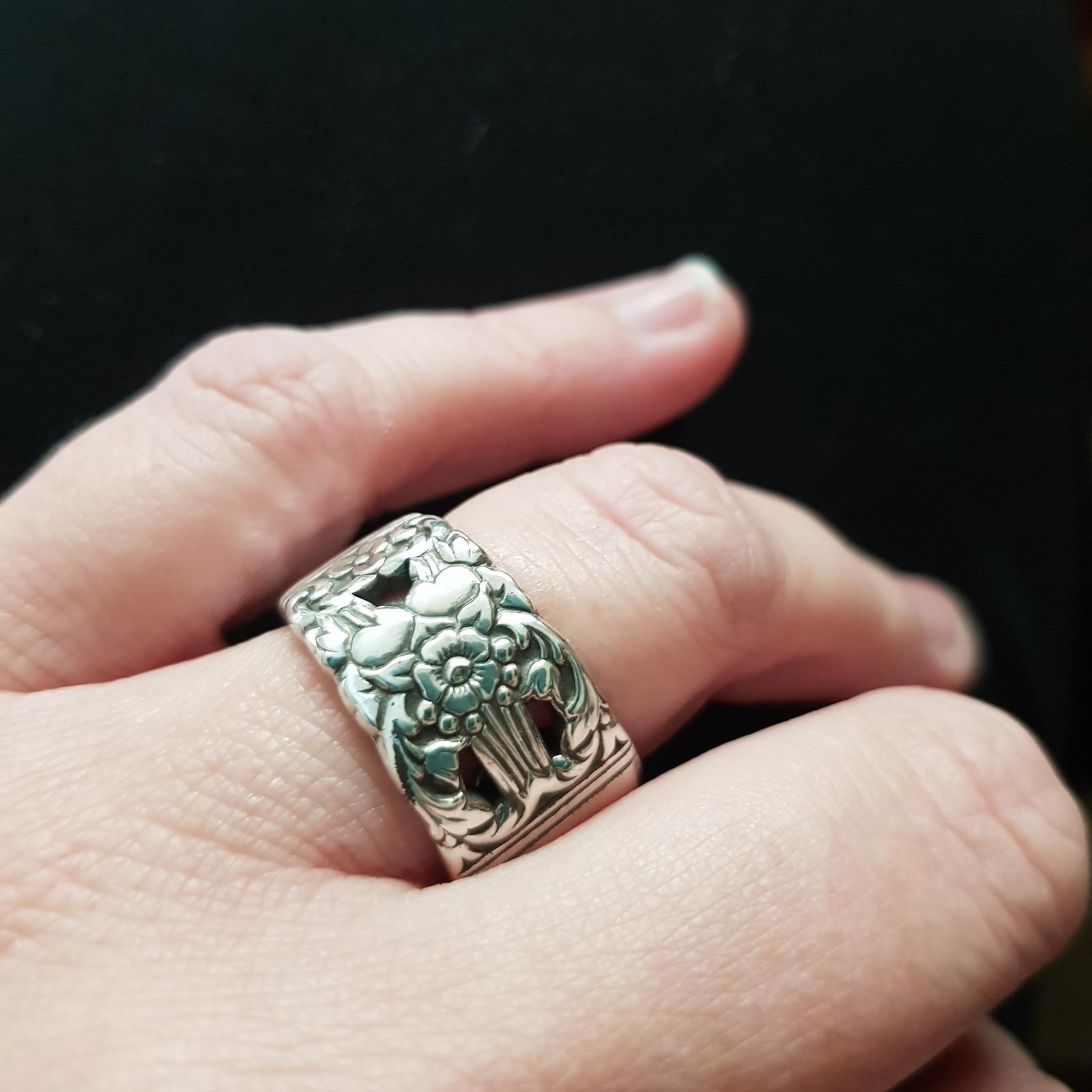Ring