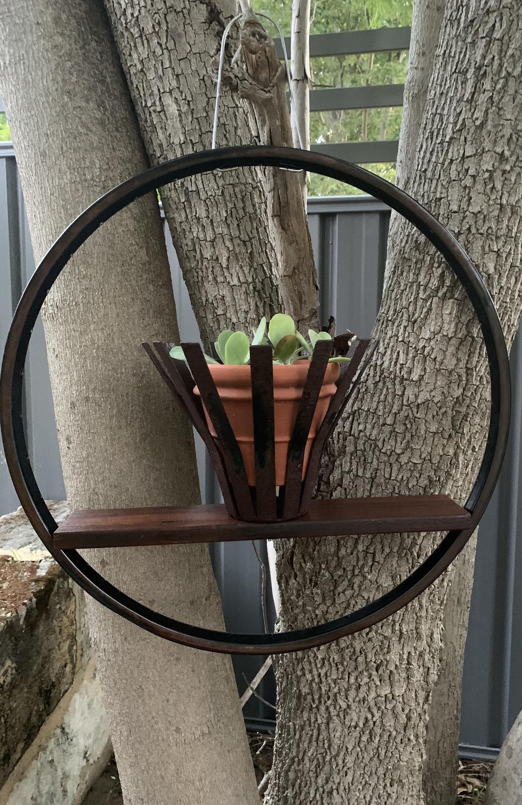 Sprocket and Chain Garden Decor
