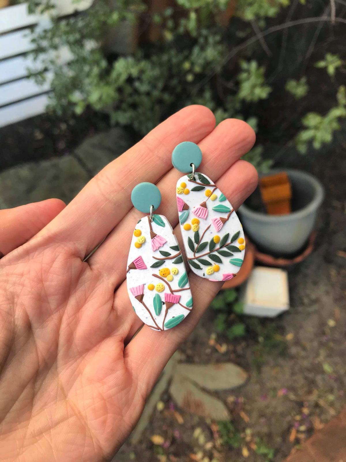 Organic shaped natives