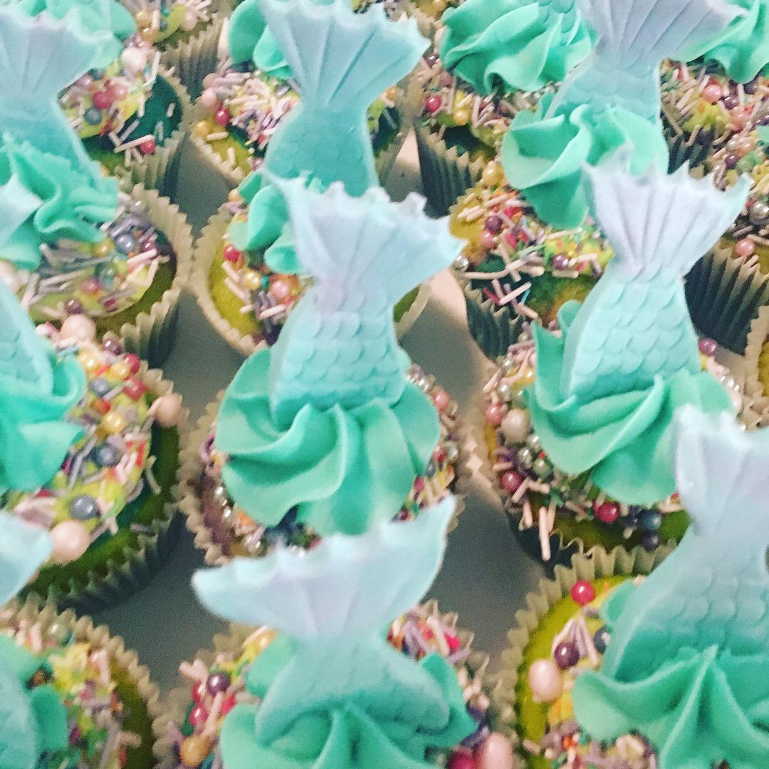 Custom cupcakes