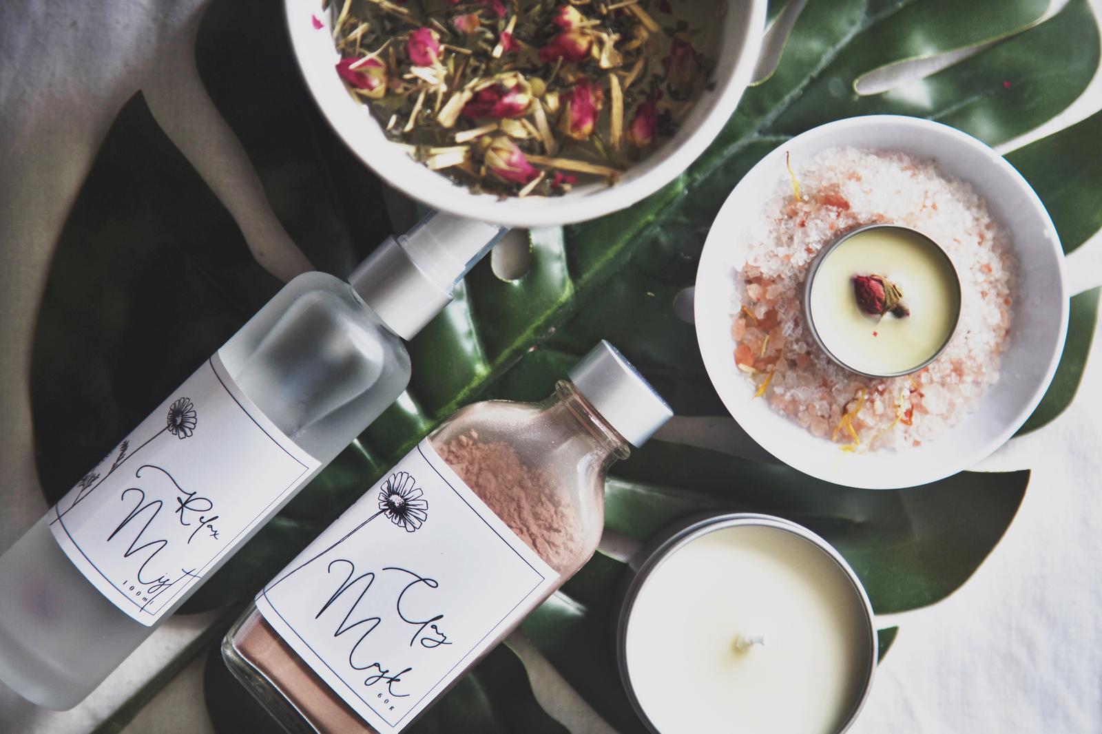 Naturopathic Blend Herbal Teas & Natural Skincare