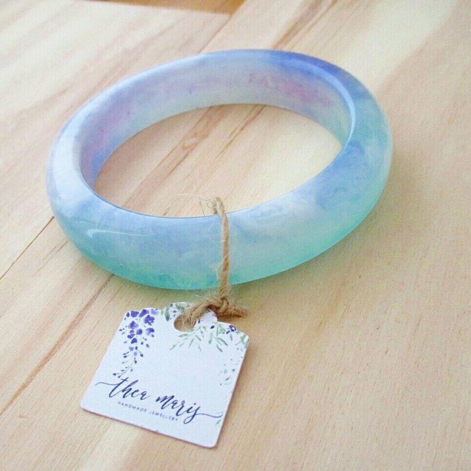Resin bangles