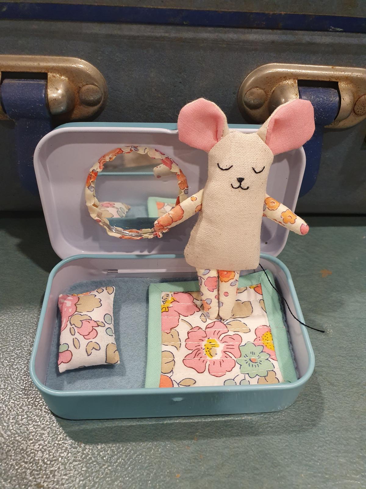 Tin Mouse and Co: Tin Mouse