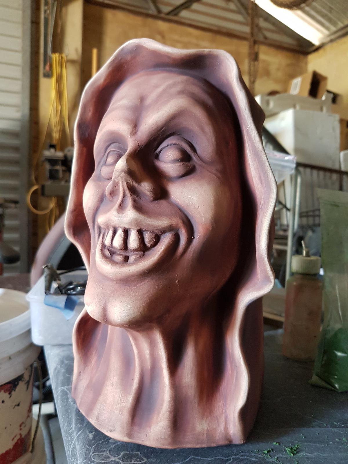Ceramic head pots