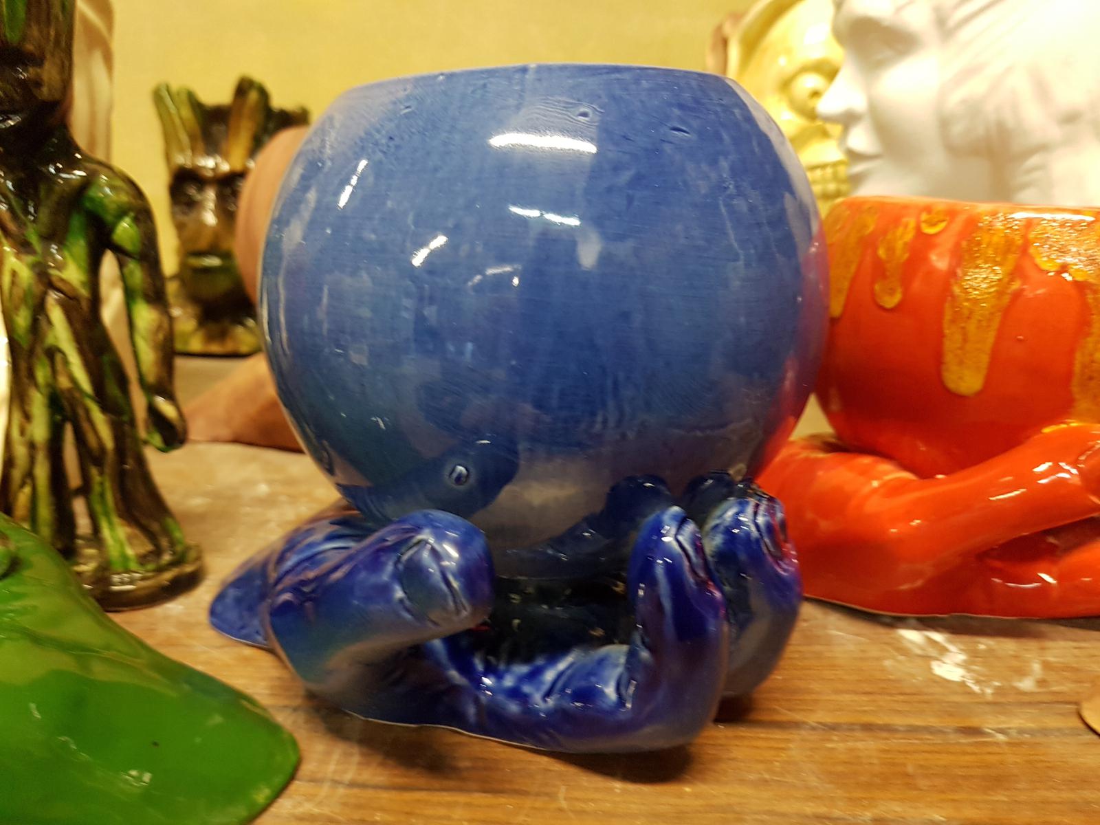 Head pot