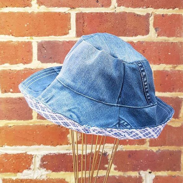 Bucket hat