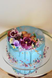 Vegelicious Cakes