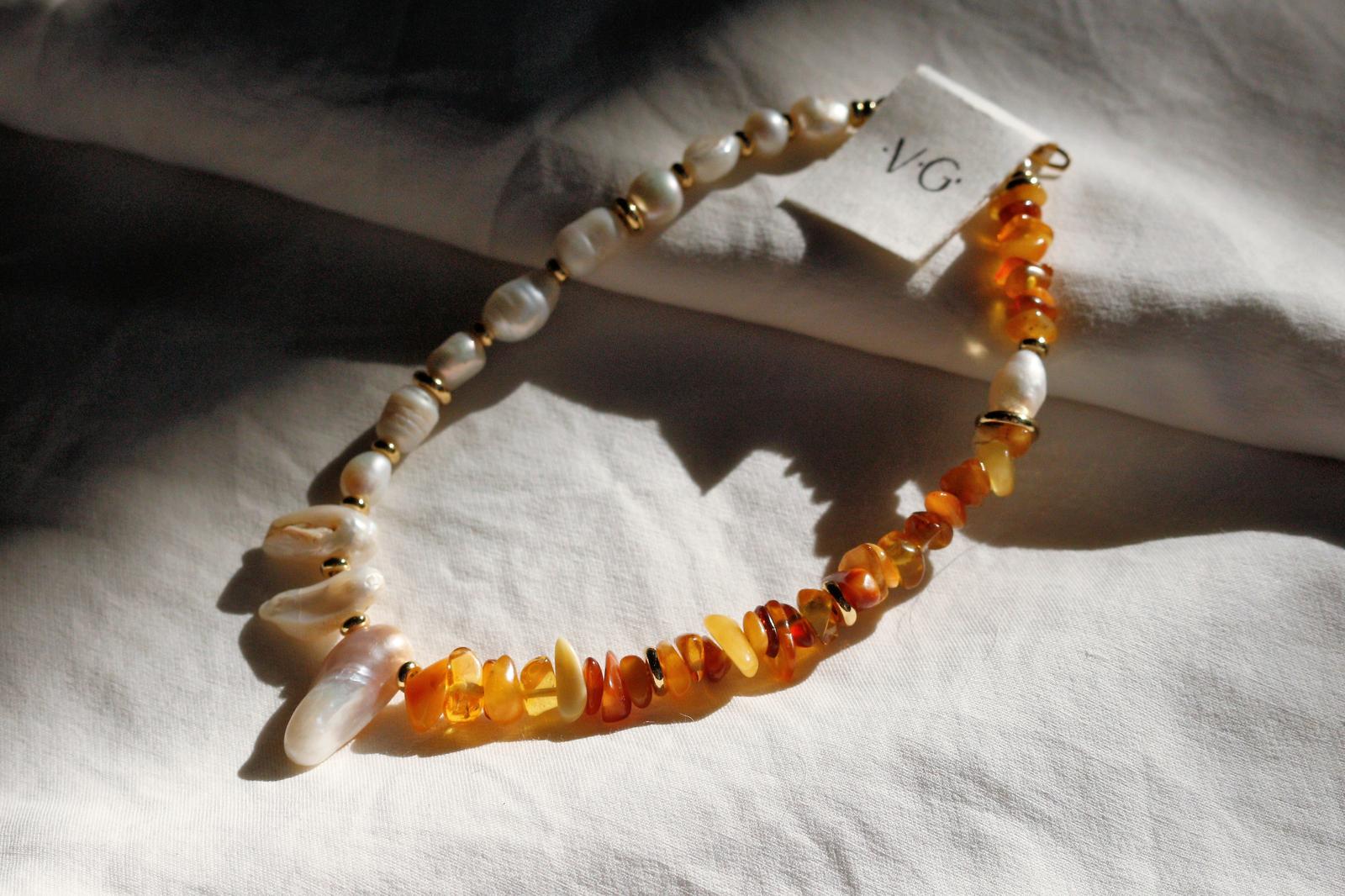 Pearl and Amber Anklet