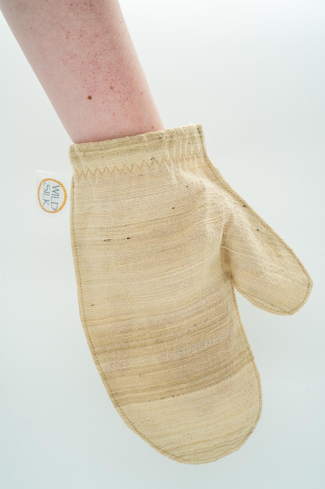 Tussah Silk Skin polishing mitts