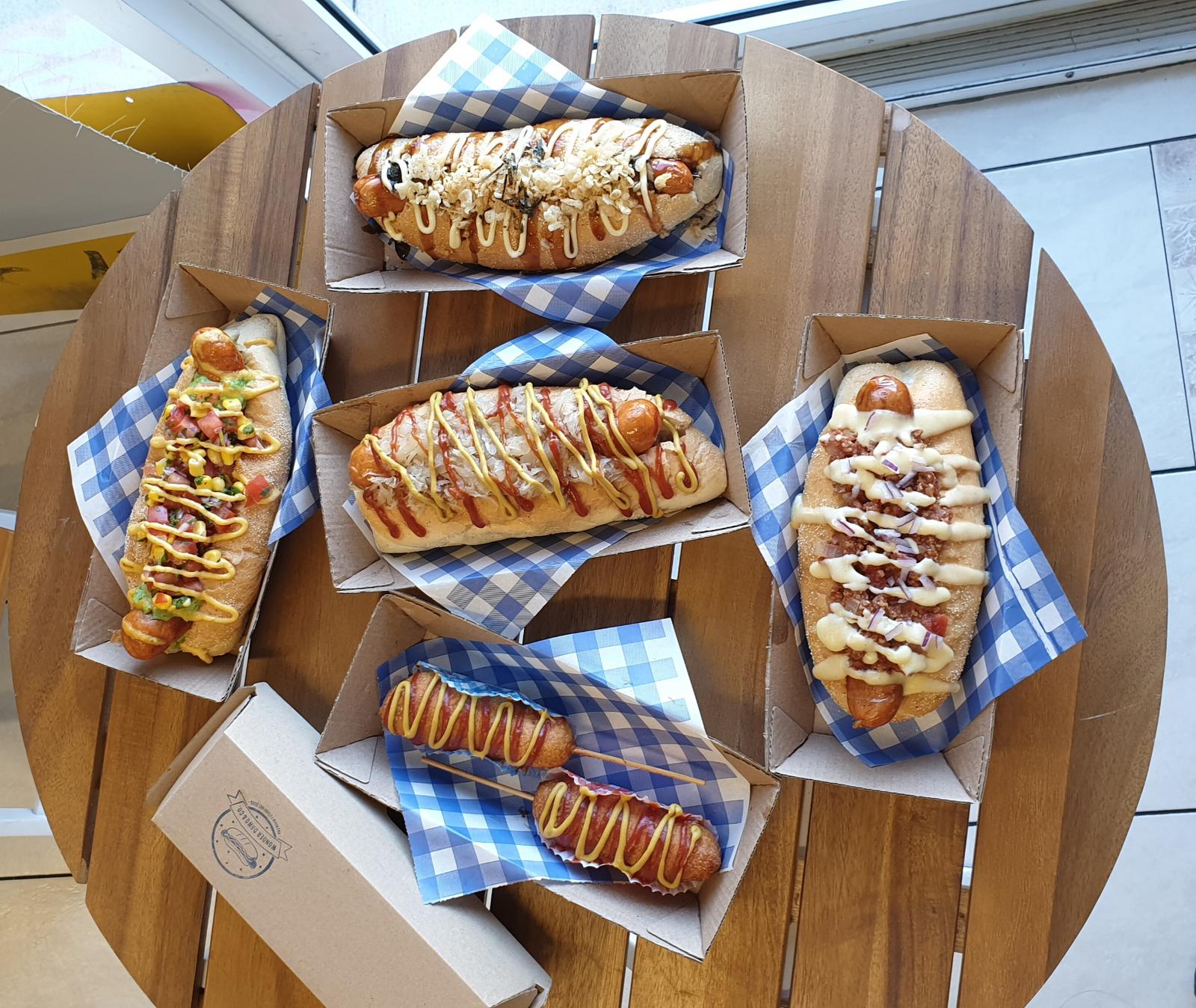 Wonder Dawg menu