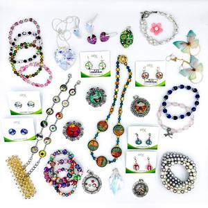 Aine - Hypoallergenic Handmade jewellery