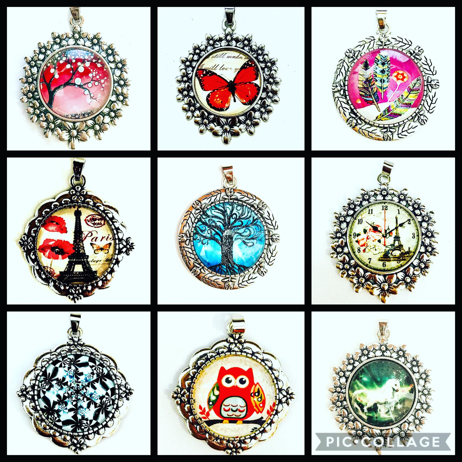 Glass cabochon pendant