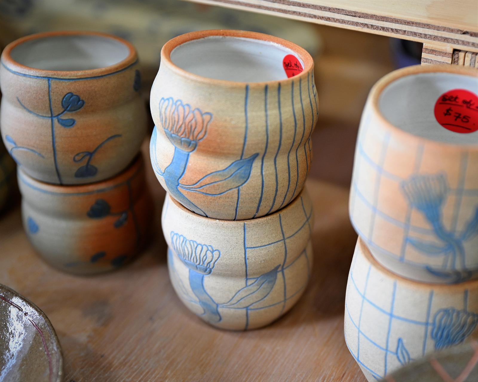 Wine cradler sets