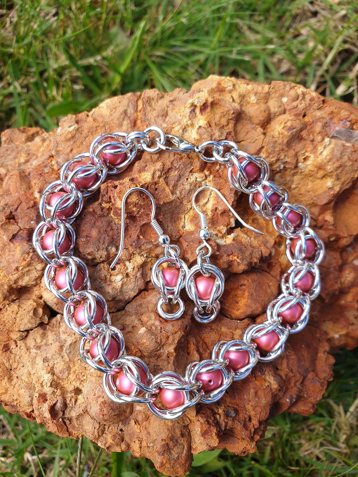 Rose bracelet