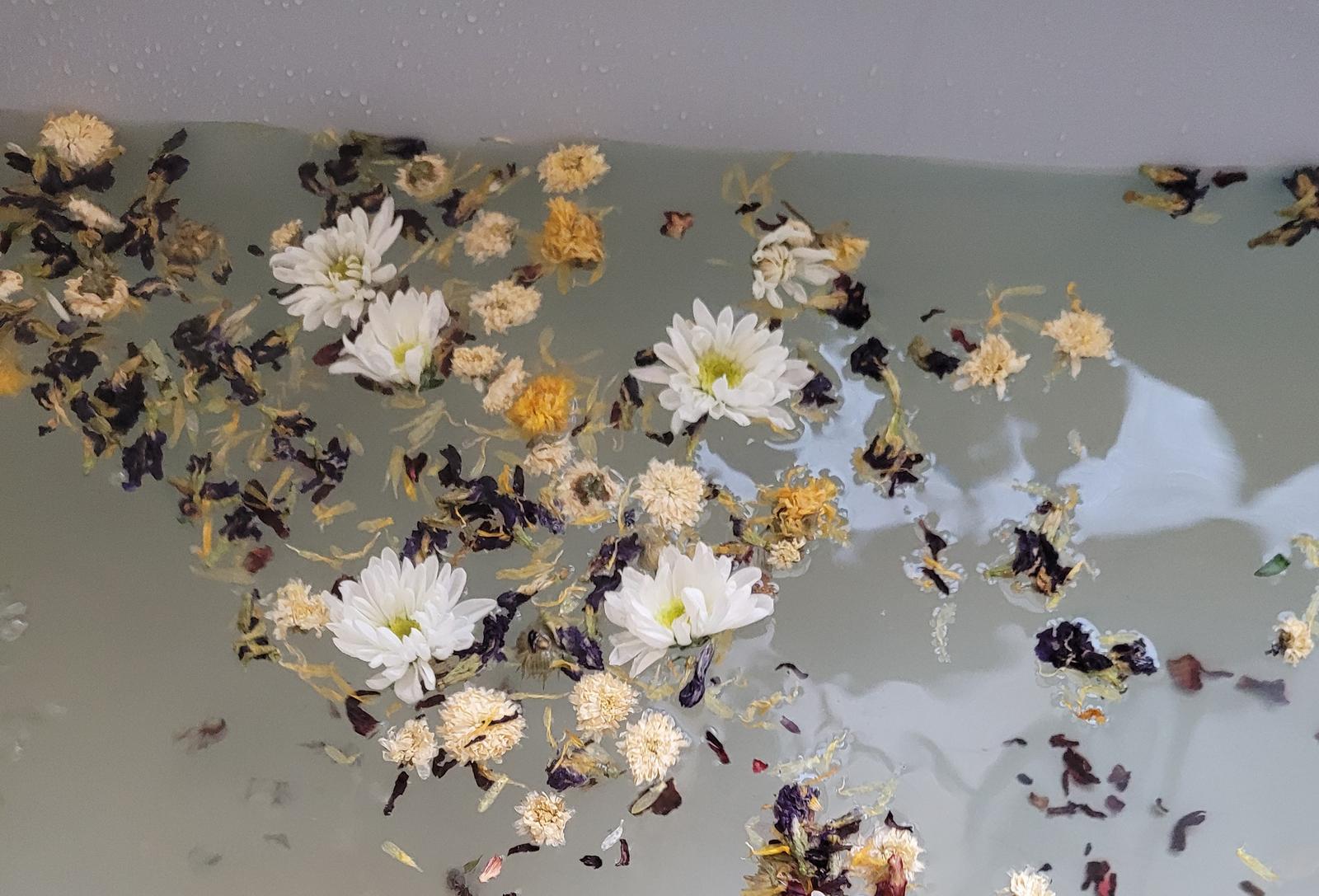 flower bath