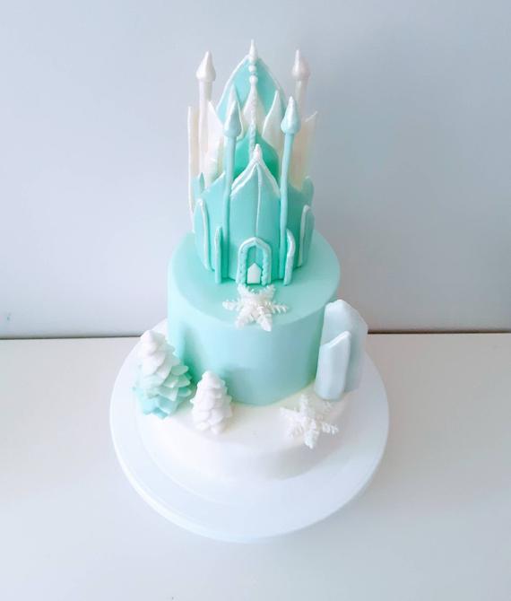 Castle cake toppers
